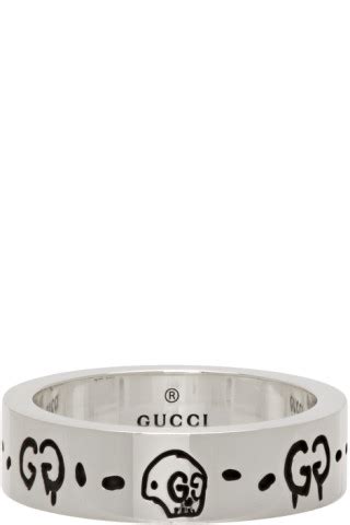 Gucci: 银色“GucciGhost”戒指 .